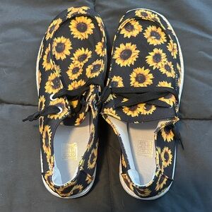 Sunflower Print Canvas Sneakers - Black & Yellow